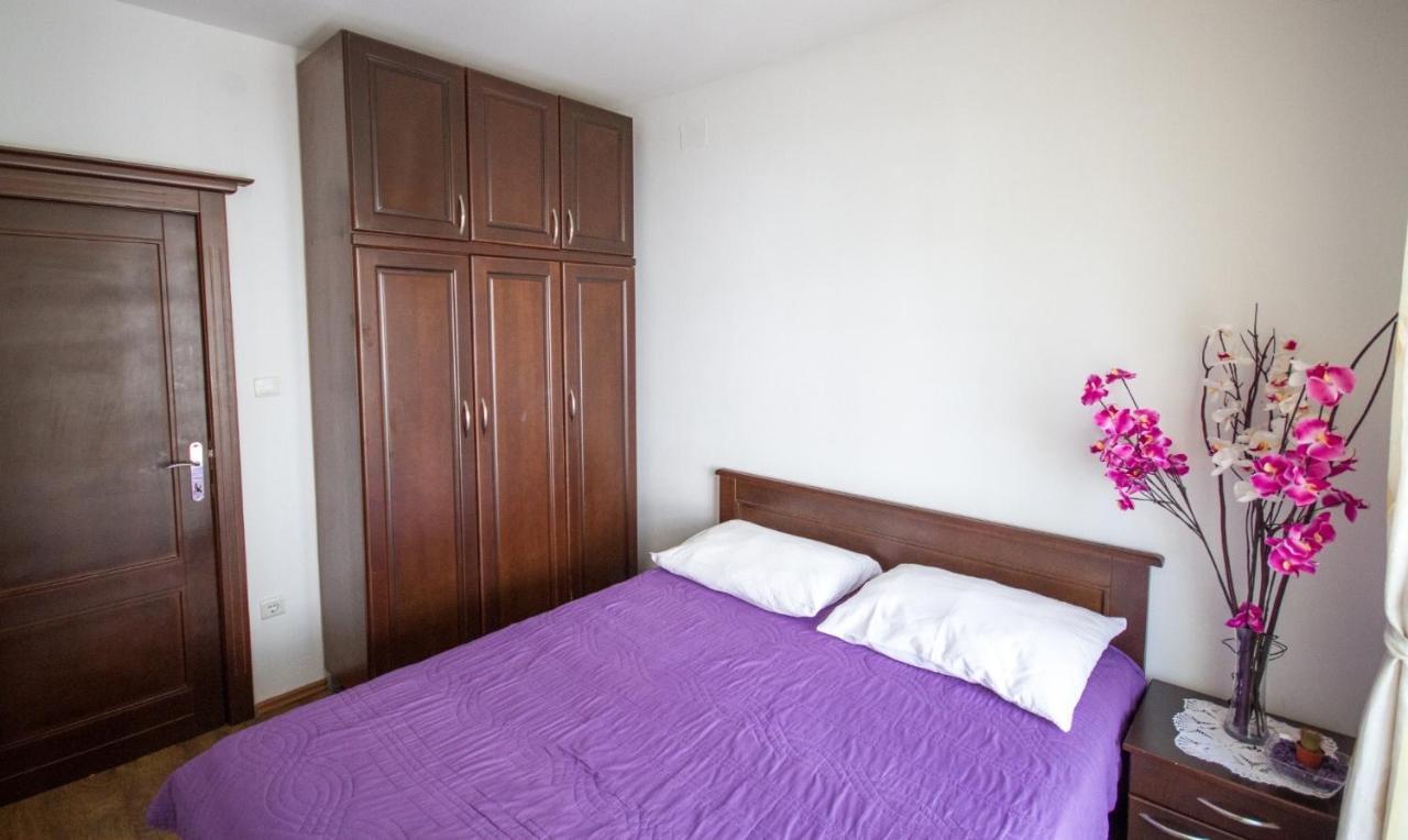 Apartmani Mina Херцег Нови Екстериор снимка