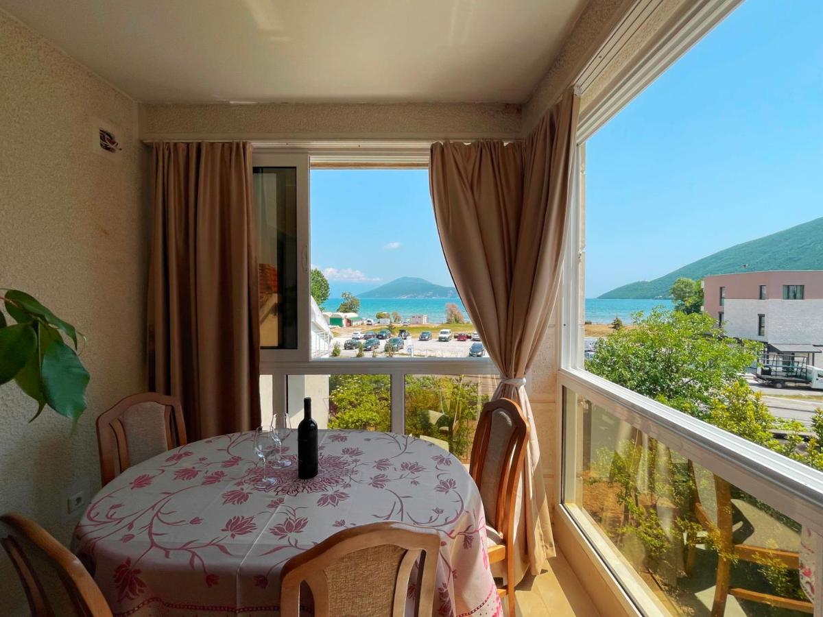 Apartmani Mina Херцег Нови Екстериор снимка