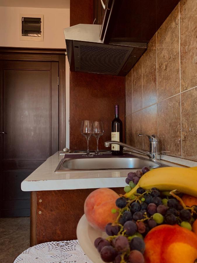 Apartmani Mina Херцег Нови Екстериор снимка